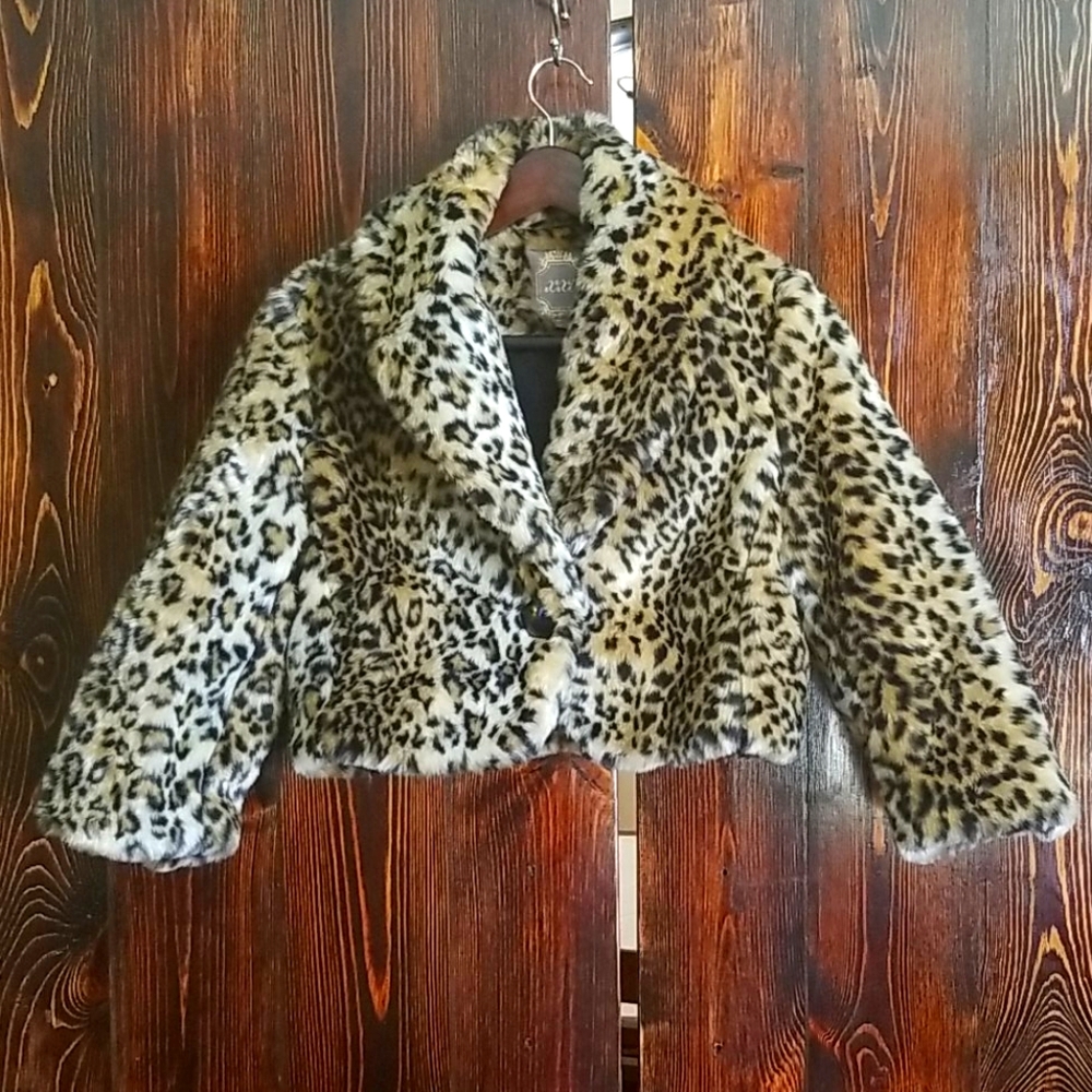 Forever21 Faux Leopard Print Shrug